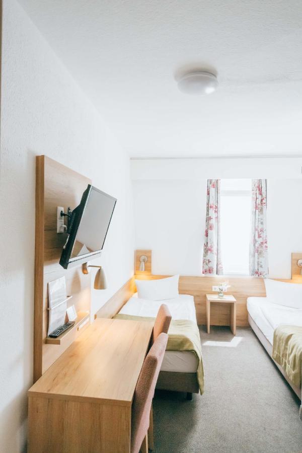 Hotel Andres 2*